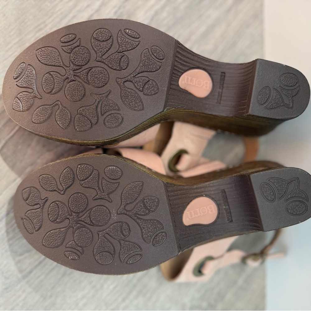 BORN Pink Leather Wedge Sandals - Picture 4 of 6